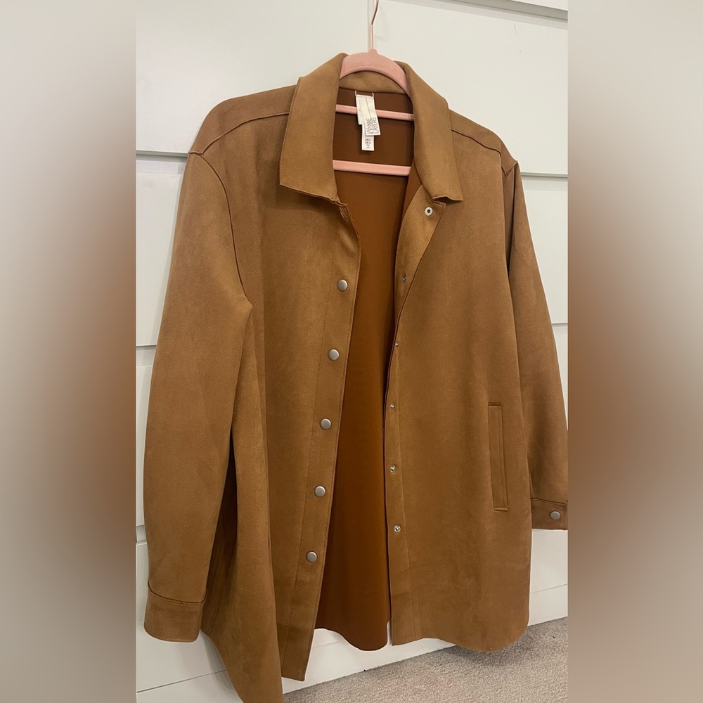 Wynne Layers Stretch Faux Suede Shirt Jacket | Camel Tan | Size Large - Picture 5 of 9